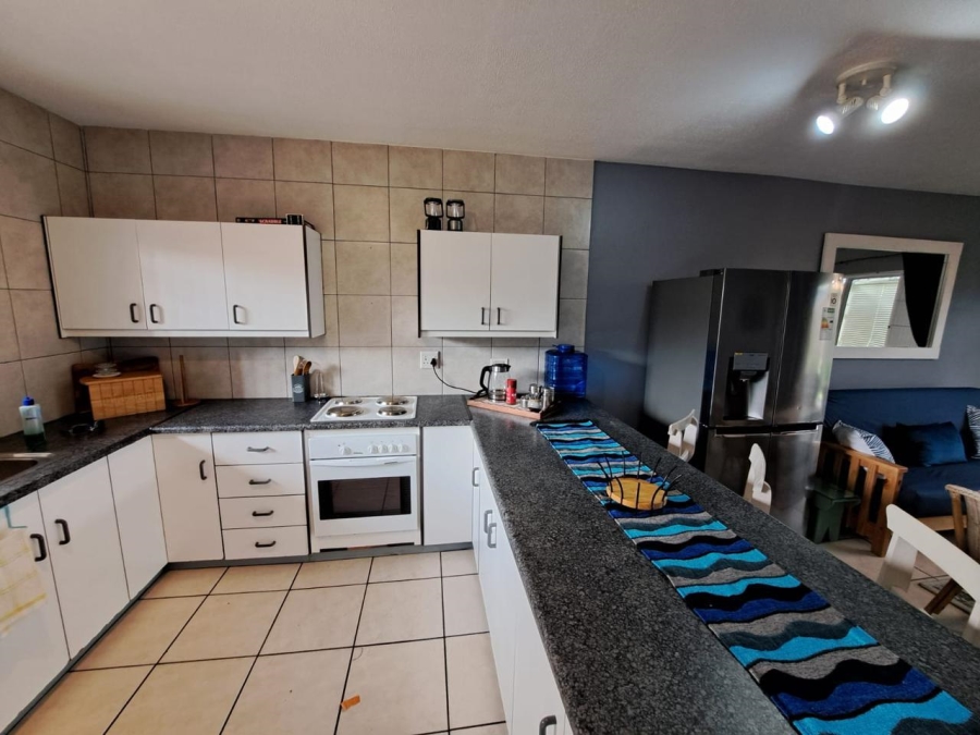 To Let 2 Bedroom Property for Rent in Hartenbos Central Western Cape